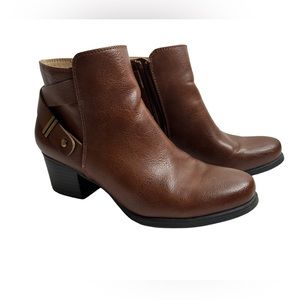 Naturalizer Soul Brown Ankle Boots - Women’s Size 6